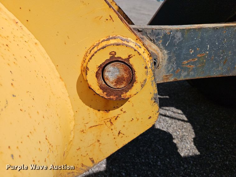 image for item EI8341 2007 John Deere 444J wheel loader