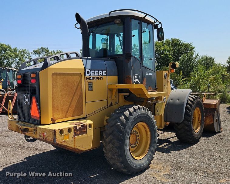 image for item EI8342 2005 John Deere 444J wheel loader