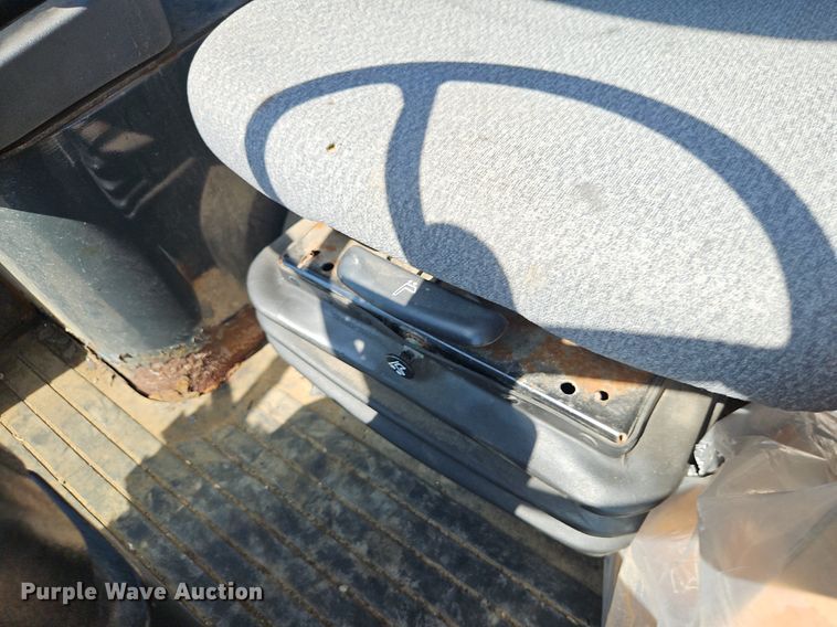 image for item EI8342 2005 John Deere 444J wheel loader