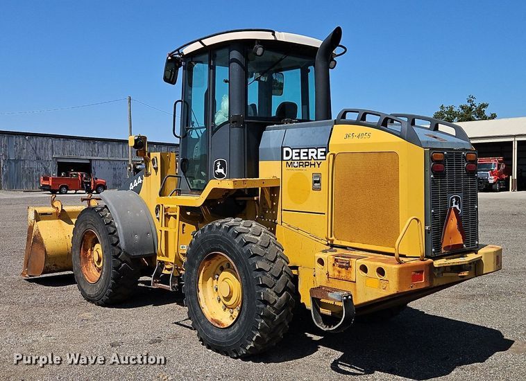 image for item EI8343 2006 John Deere 444J wheel loader