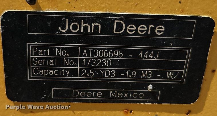 image for item EI8343 2006 John Deere 444J wheel loader