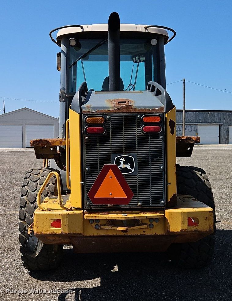 image for item EI8345 2006 John Deere 444J wheel loader