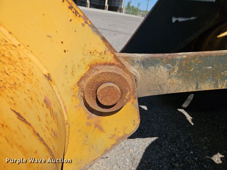 image for item EI8346 2007 John Deere 444J wheel loader