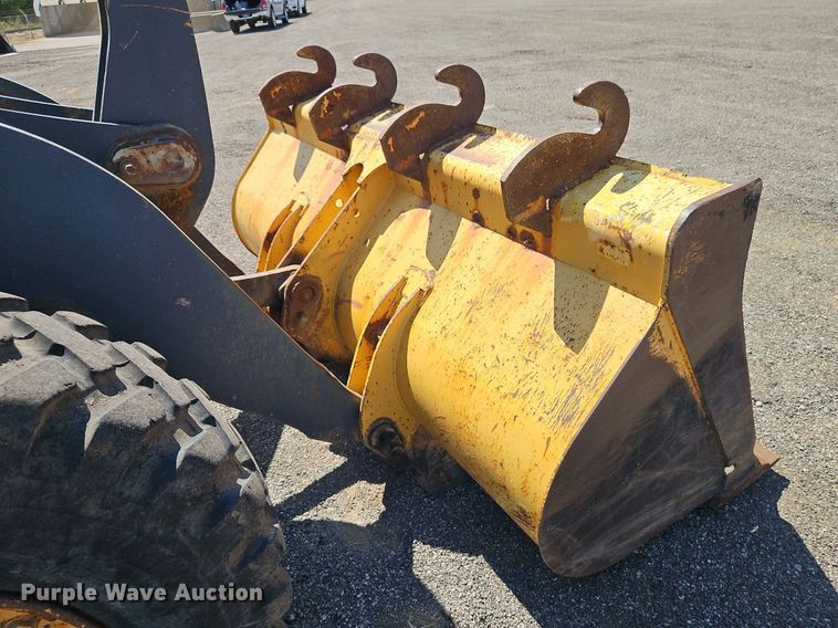 image for item EI8346 2007 John Deere 444J wheel loader