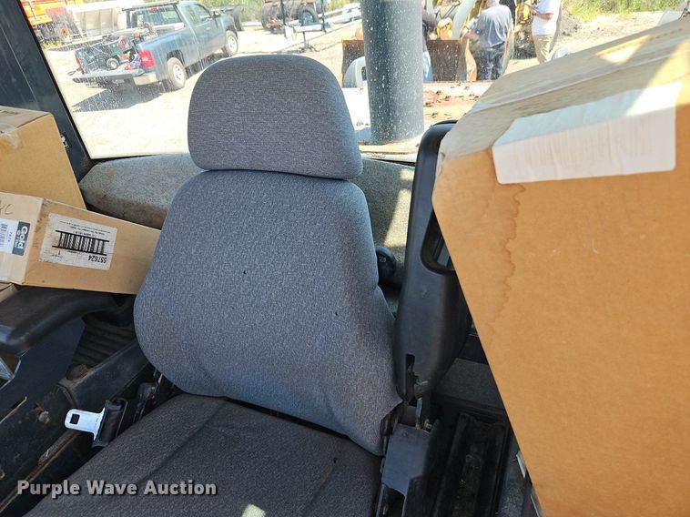 image for item EI8346 2007 John Deere 444J wheel loader