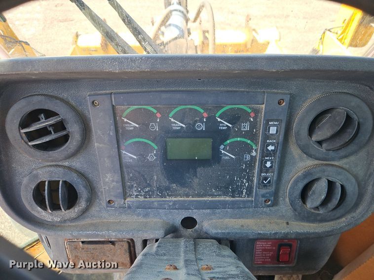 image for item EI8346 2007 John Deere 444J wheel loader