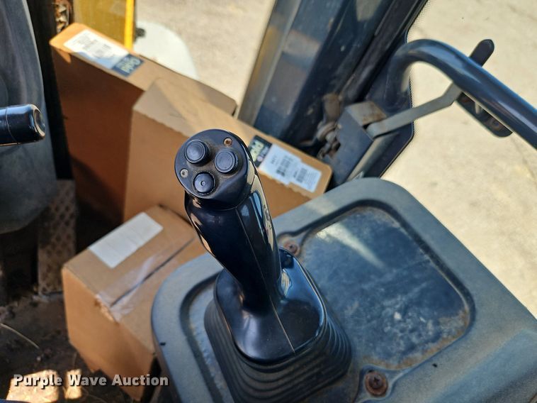 image for item EI8346 2007 John Deere 444J wheel loader