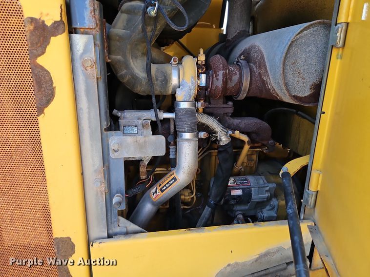 image for item EI8346 2007 John Deere 444J wheel loader