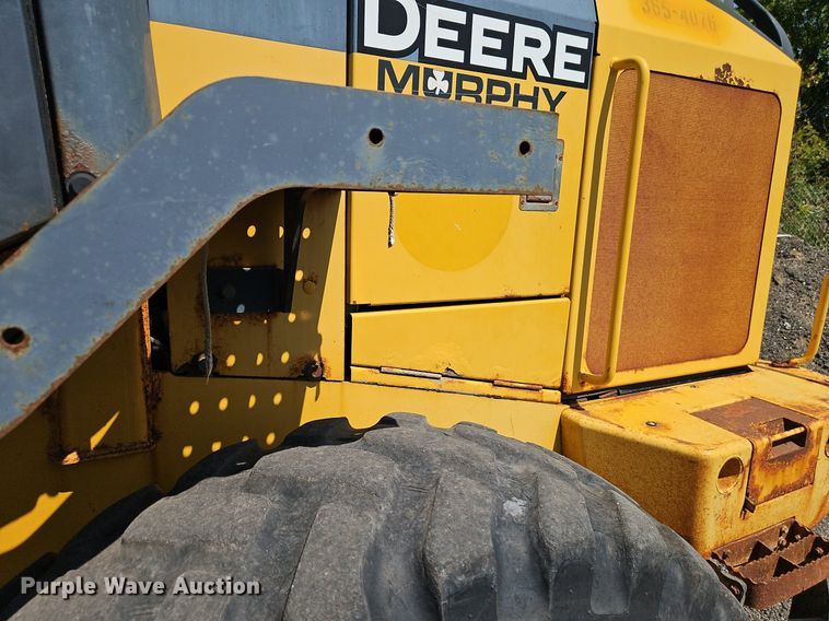 image for item EI8347 2006 John Deere 444J wheel loader