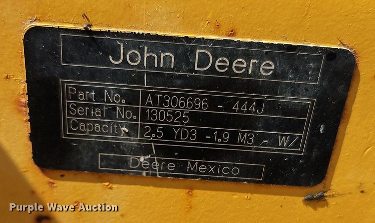 image for item EI8347 2006 John Deere 444J wheel loader