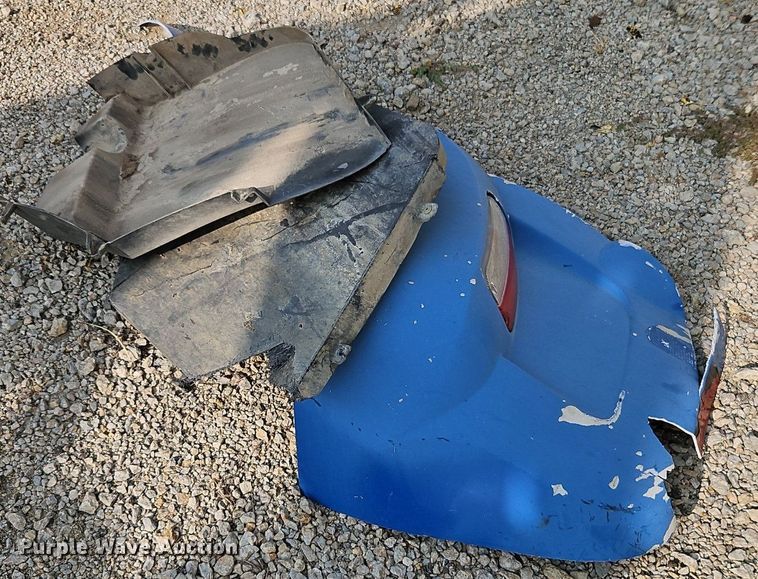 image for item EI8352 2006 New Holland TS110A tractor