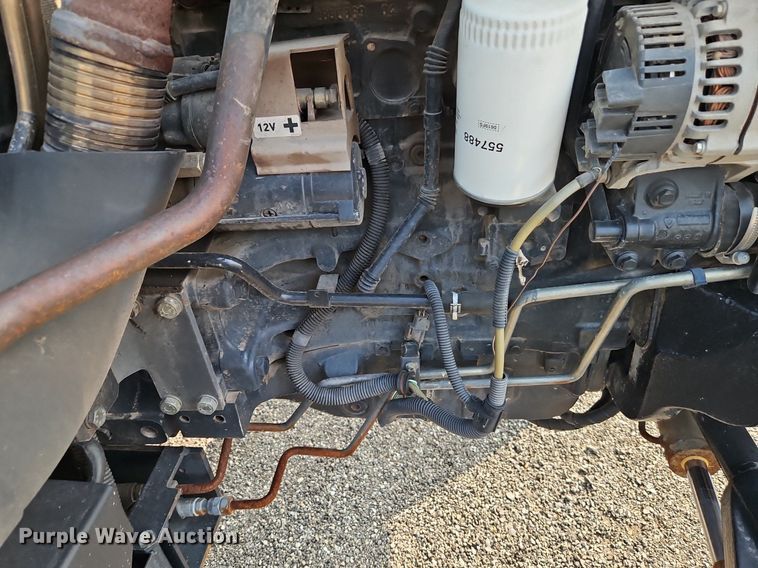 image for item EI8352 2006 New Holland TS110A tractor