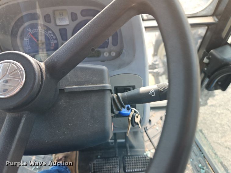 image for item EI8354 2011 New Holland T5070 MFWD tractor