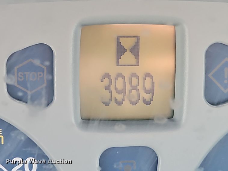 image for item EI8354 2011 New Holland T5070 MFWD tractor