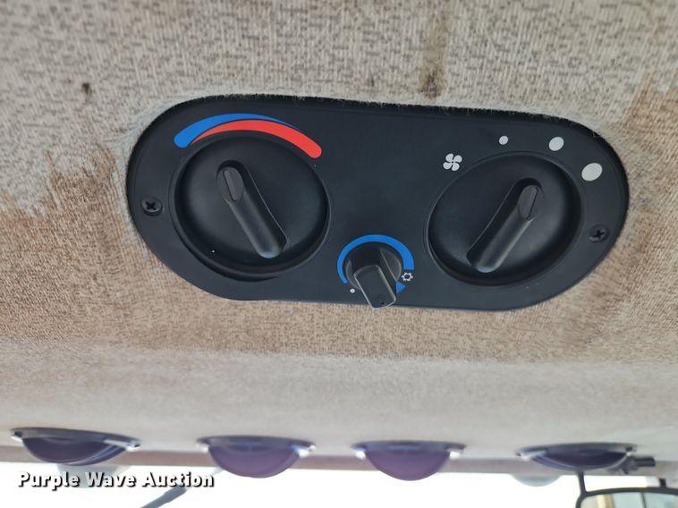 image for item EI8354 2011 New Holland T5070 MFWD tractor