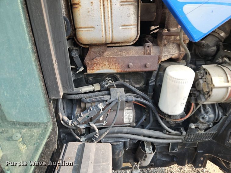 image for item EI8354 2011 New Holland T5070 MFWD tractor