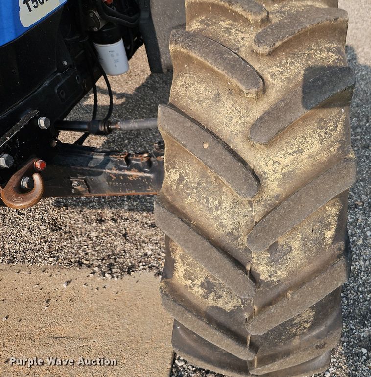 image for item EI8354 2011 New Holland T5070 MFWD tractor