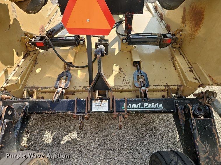 image for item EI8355 2009 Land Pride RCBM6615 batwing rotary mower