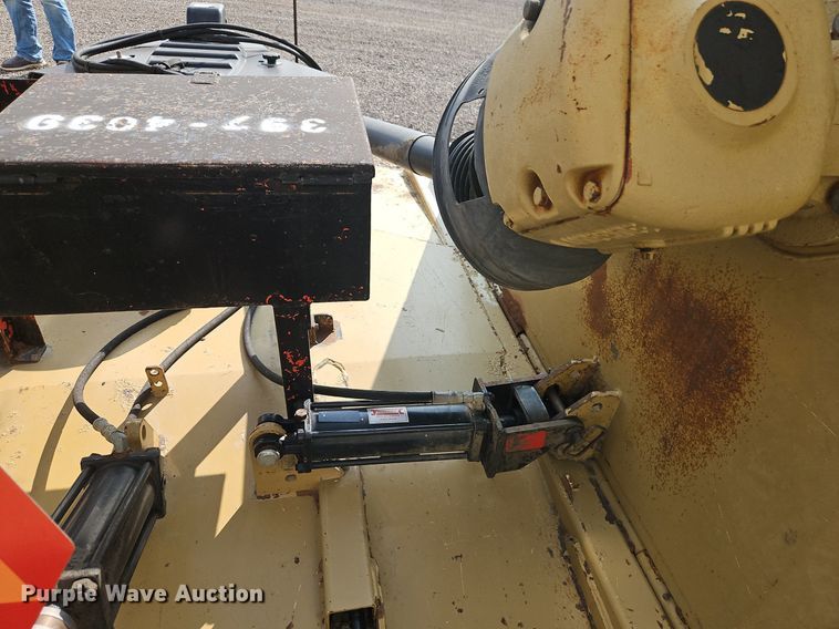 image for item EI8355 2009 Land Pride RCBM6615 batwing rotary mower