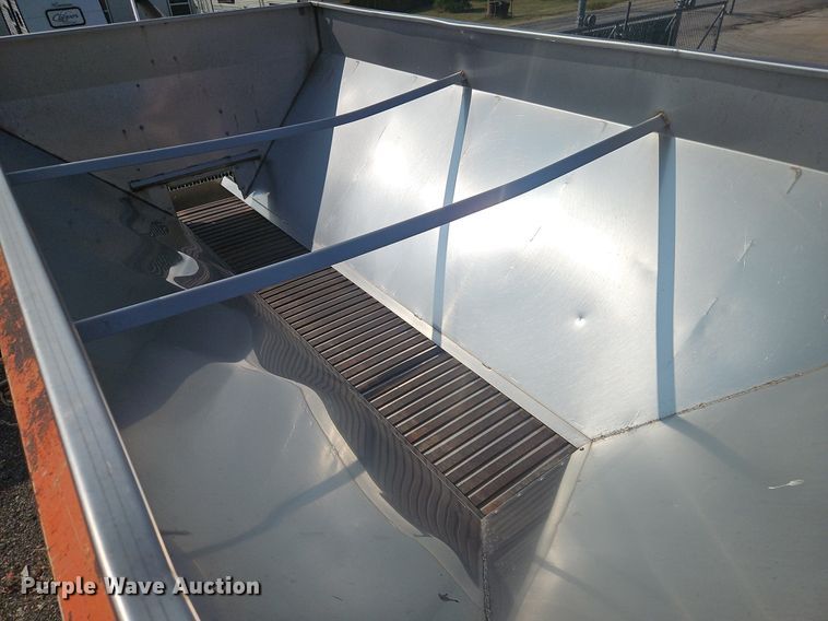 image for item EI8356 2007 International 7400 dump truck