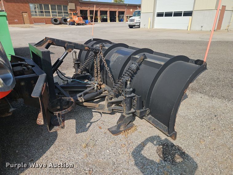 image for item EI8356 2007 International 7400 dump truck