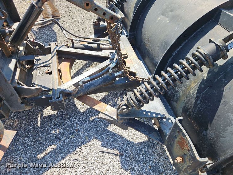 image for item EI8357 2005 International 7400 dump truck