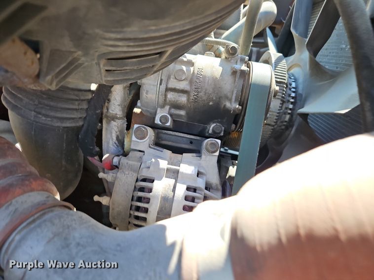 image for item EI8357 2005 International 7400 dump truck