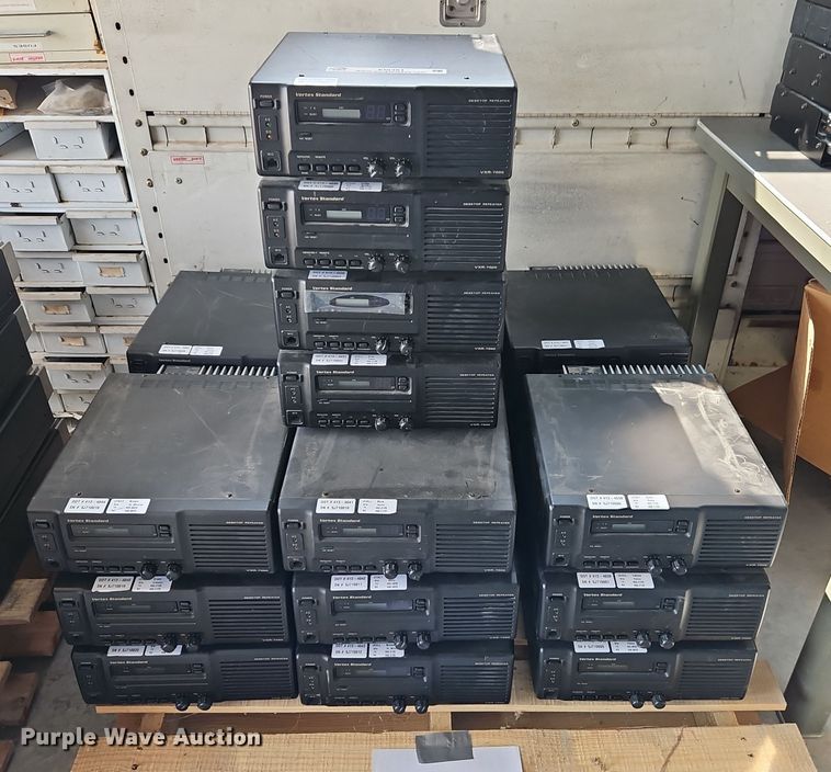 image for item EI8361 (22) Vertex Standard  VXR-7000UD radios