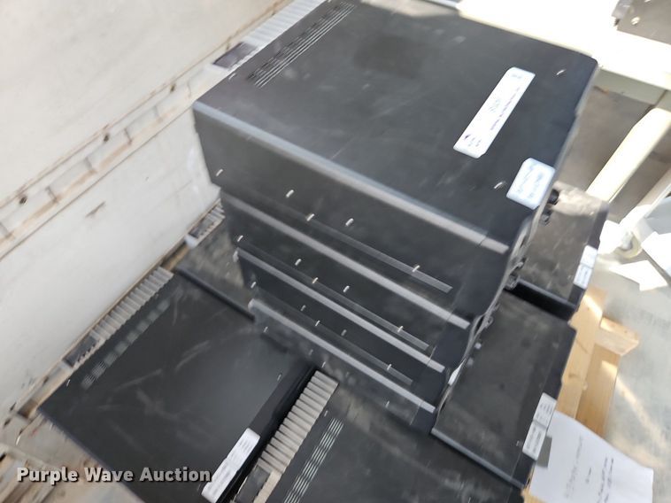 image for item EI8361 (22) Vertex Standard  VXR-7000UD radios