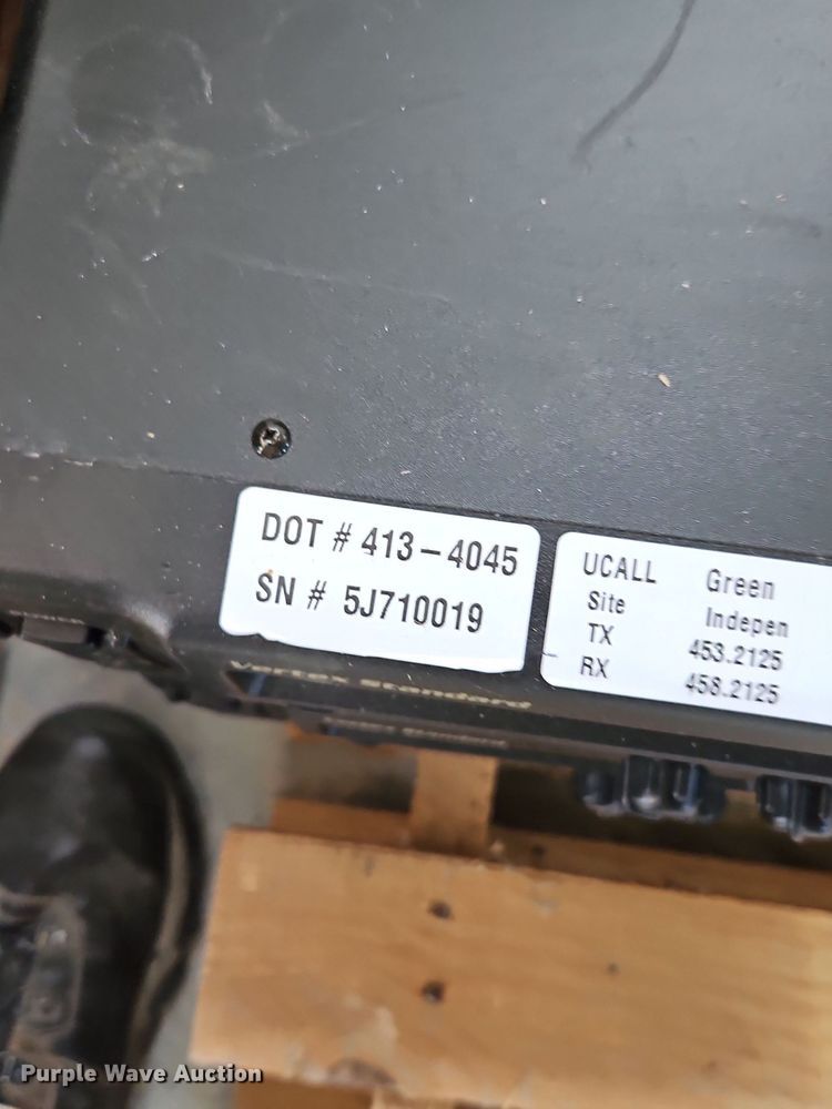 image for item EI8361 (22) Vertex Standard  VXR-7000UD radios