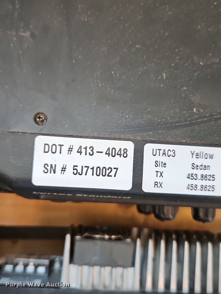 image for item EI8361 (22) Vertex Standard  VXR-7000UD radios