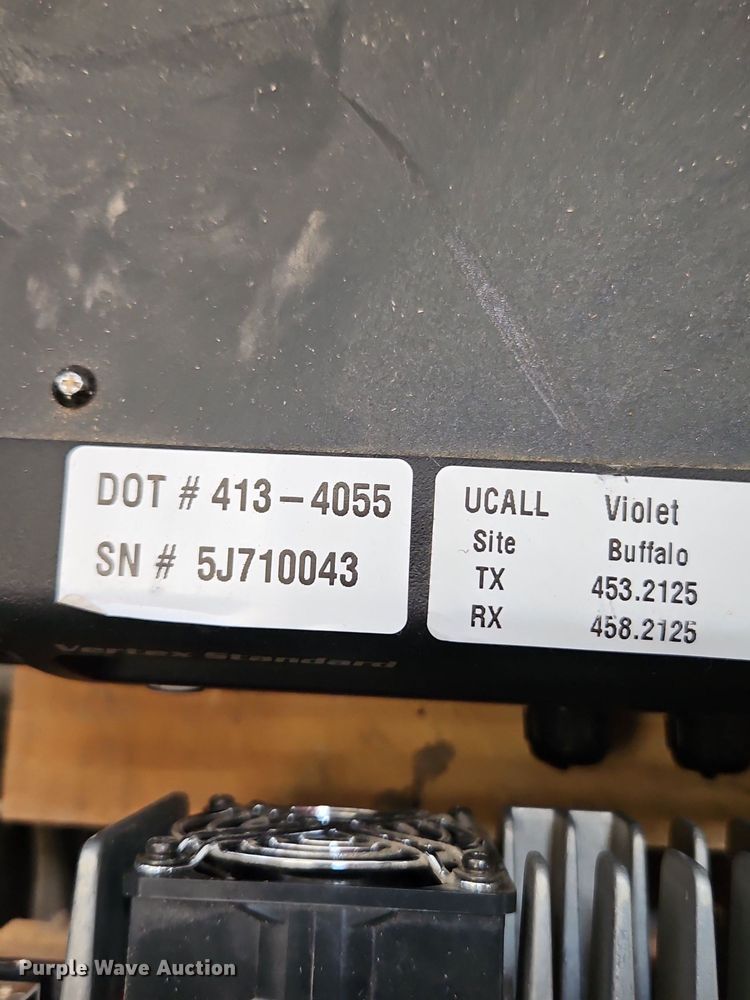 image for item EI8361 (22) Vertex Standard  VXR-7000UD radios