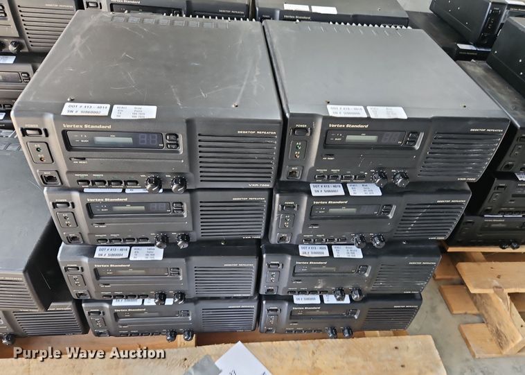image for item EI8362 (22) Vertex Standard VXR-7000V radios