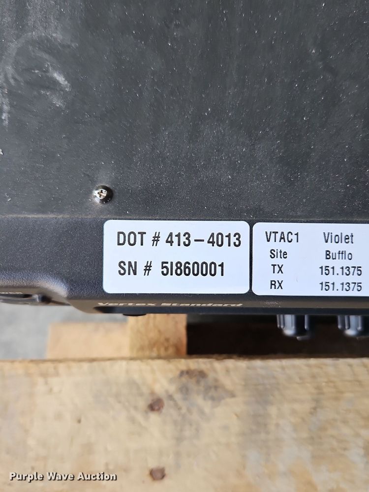 image for item EI8362 (22) Vertex Standard VXR-7000V radios