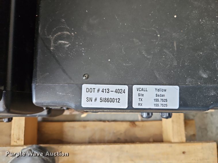 image for item EI8362 (22) Vertex Standard VXR-7000V radios