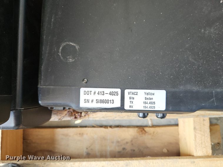 image for item EI8362 (22) Vertex Standard VXR-7000V radios