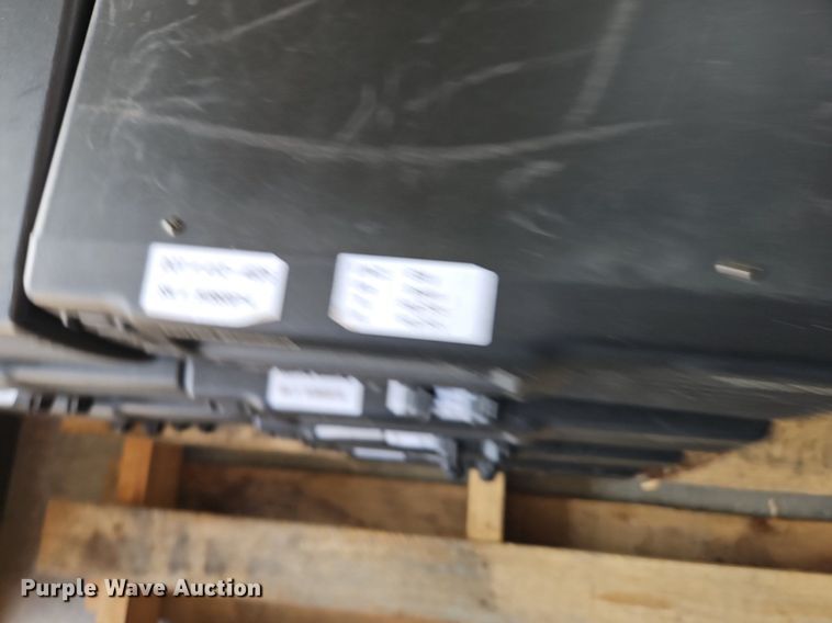 image for item EI8362 (22) Vertex Standard VXR-7000V radios