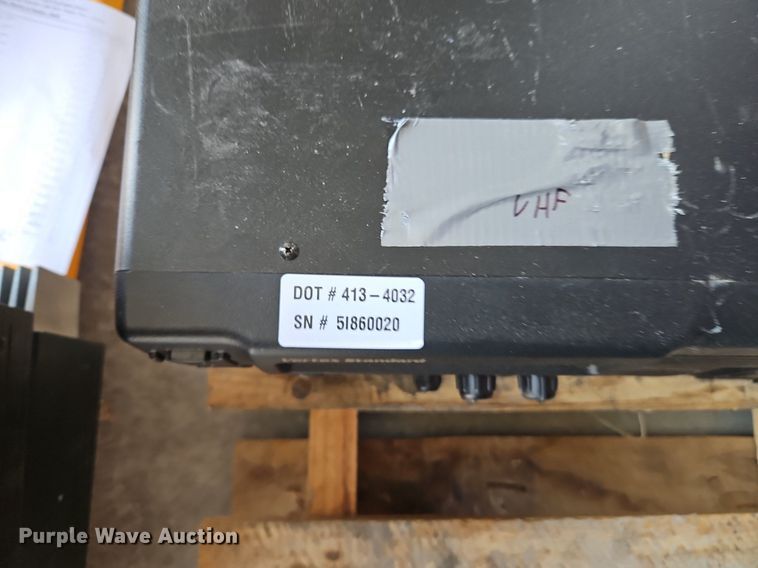 image for item EI8362 (22) Vertex Standard VXR-7000V radios