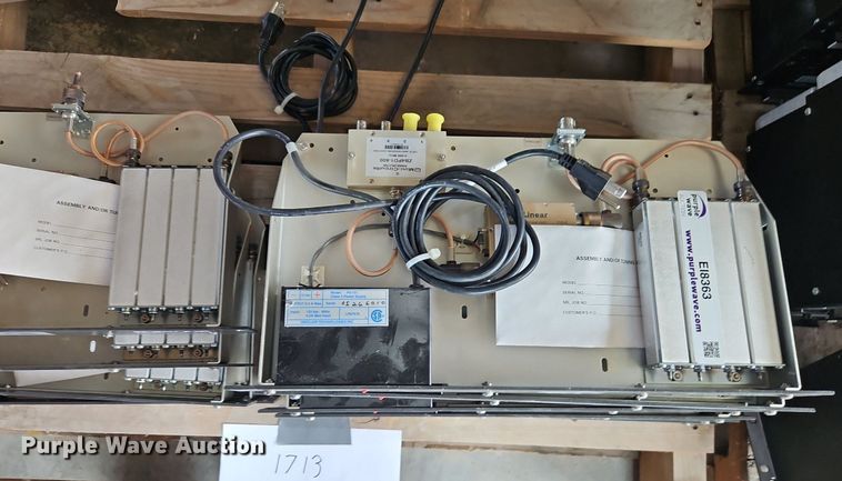 image for item EI8363 (10) Sinclair RM305-204S1B radio receivers