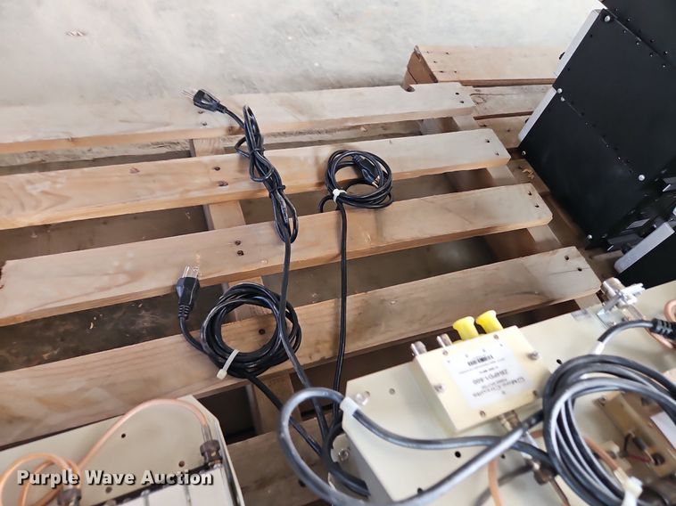 image for item EI8363 (10) Sinclair RM305-204S1B radio receivers