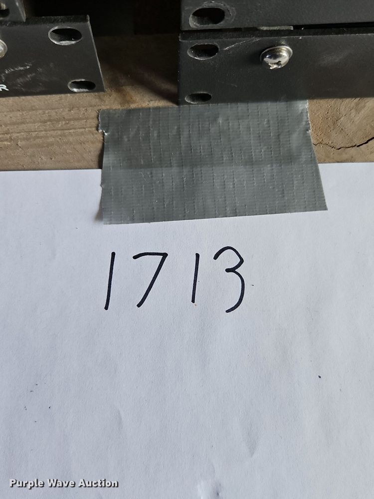 image for item EI8363 (10) Sinclair RM305-204S1B radio receivers