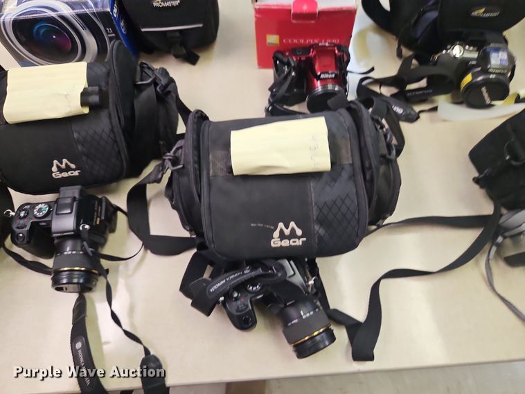 image for item EI8367 (5) cameras