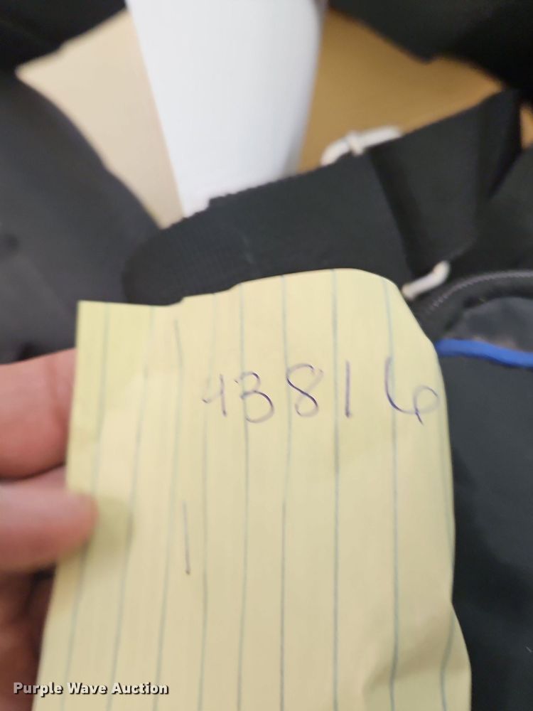 image for item EI8367 (5) cameras