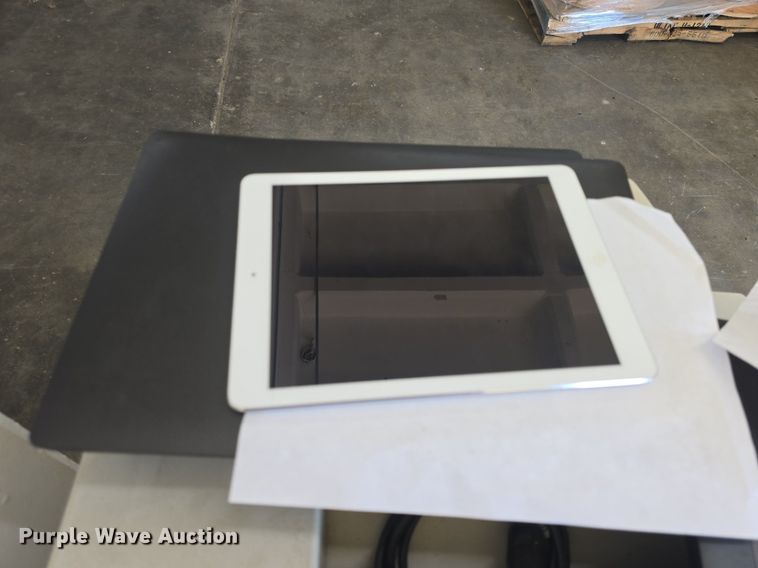 image for item EK2039 Electronics