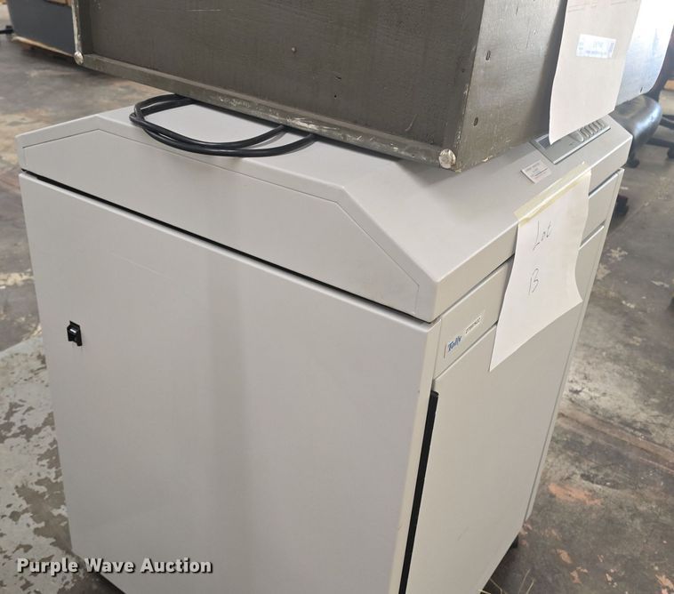 image for item EK2044 Office supplies