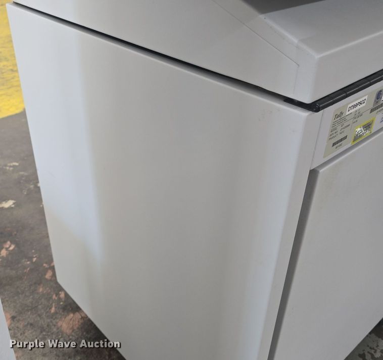 image for item EK2044 Office supplies