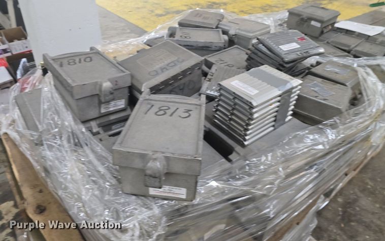 image for item EK2047 Electronics