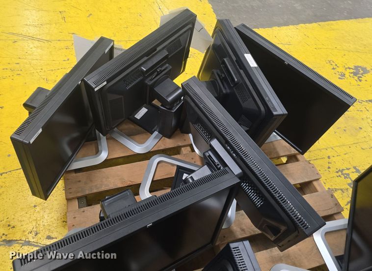 image for item EK2060 (10) HP monitors