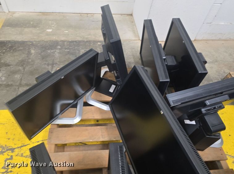 image for item EK2060 (10) HP monitors