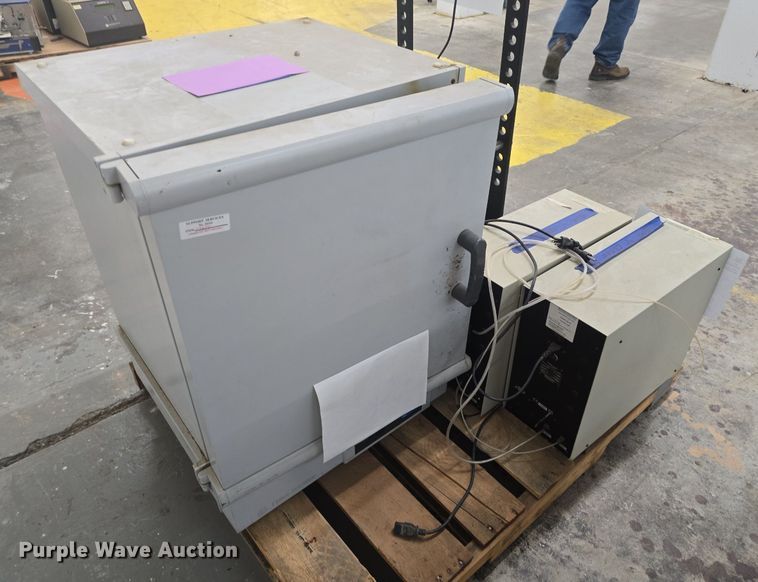 image for item EK2065 Laboratory equipment